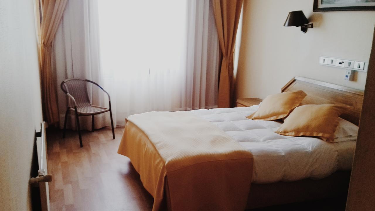 Hotel Plaza Лос-Андес Экстерьер фото